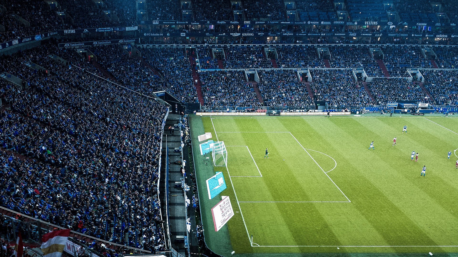 京多安导演无解艺术，波兰巅峰对决见证西班牙战术完胜