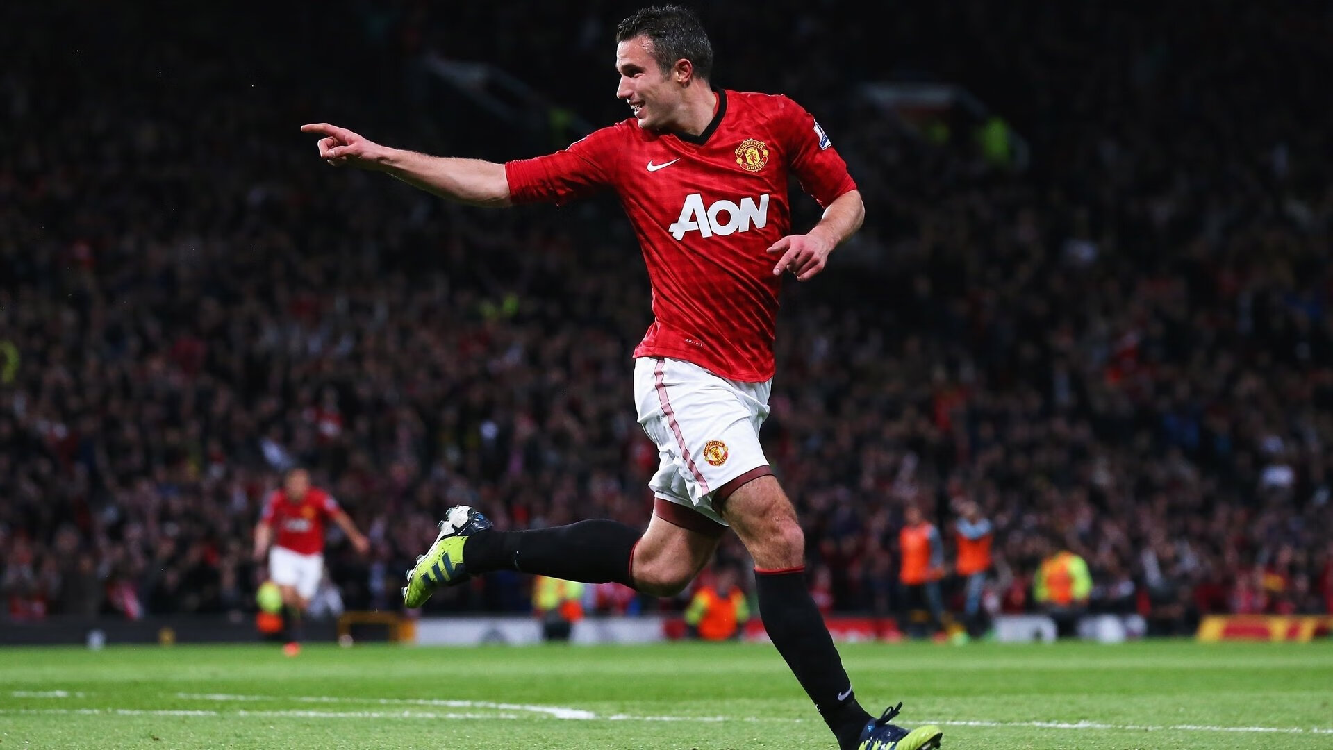 开云体育下载-欧冠淘汰赛之夜，李刚仁在重压下完成华丽蜕变